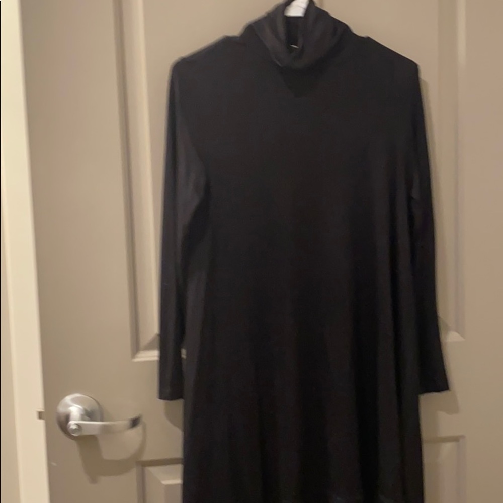 Turtle neck flare dress